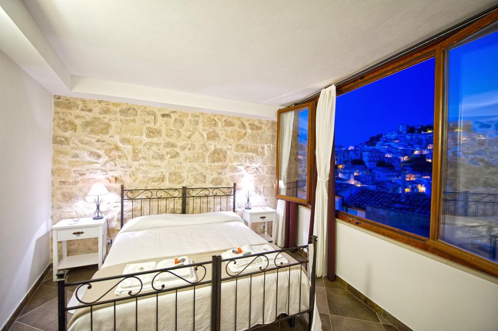 Bed and Breakfast La Casa Di Matilde Ragusa Habitación foto